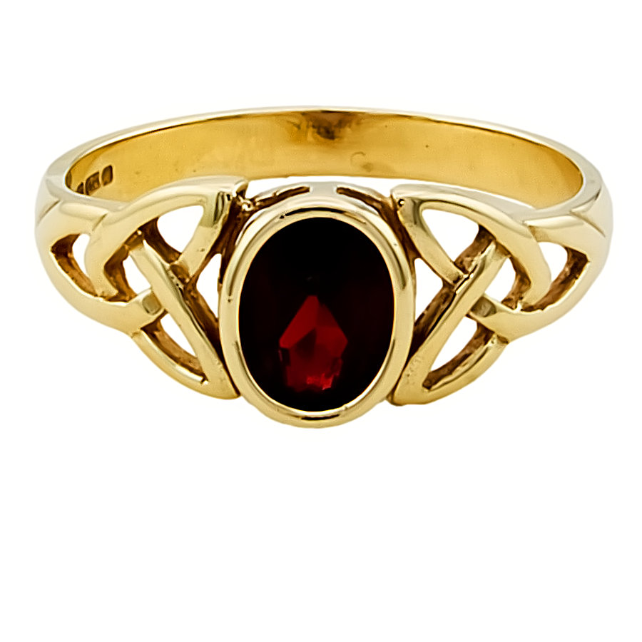 9ct Gold Garnet Ring size L